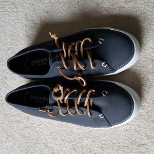 NWOT Sperry Navy Blue Canvas Shoes, Size 6